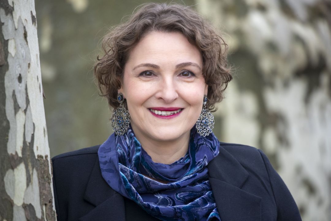 Nina Blazon